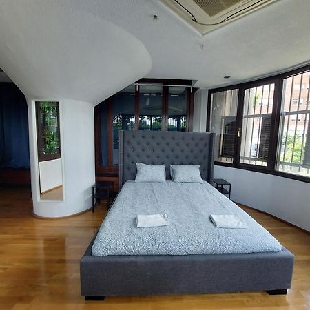 ホテル Coliving Corazon, マドリード エクステリア 写真