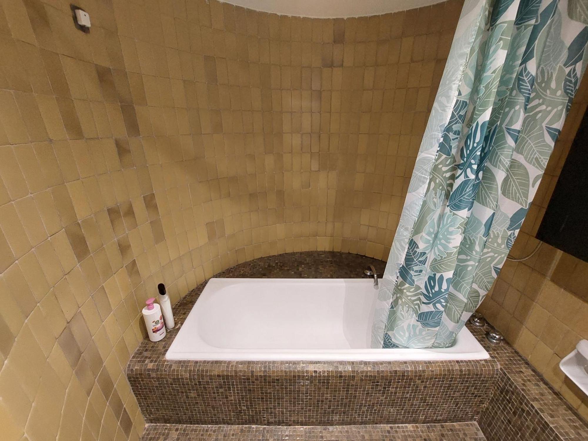 ホテル Coliving Corazon, マドリード エクステリア 写真